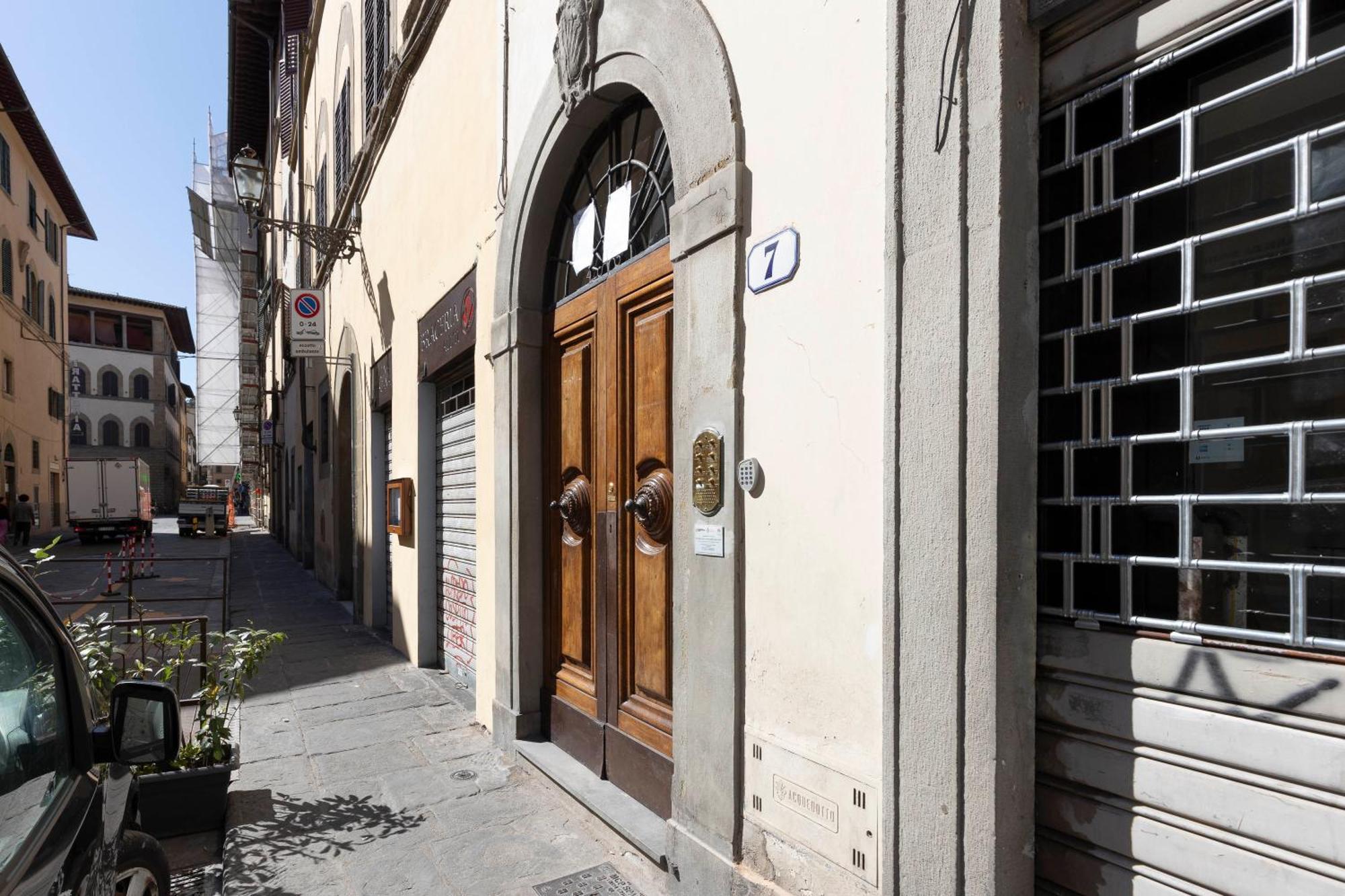 Santo Spirito Exclusive Apartment Флоренция Екстериор снимка